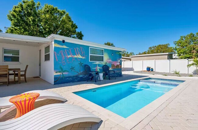 Building Photo - Utilities Included - (DECEMBER ONLY) Furni...