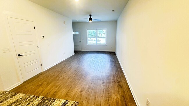 Building Photo - New Construction! Close to Campus and Downtown!