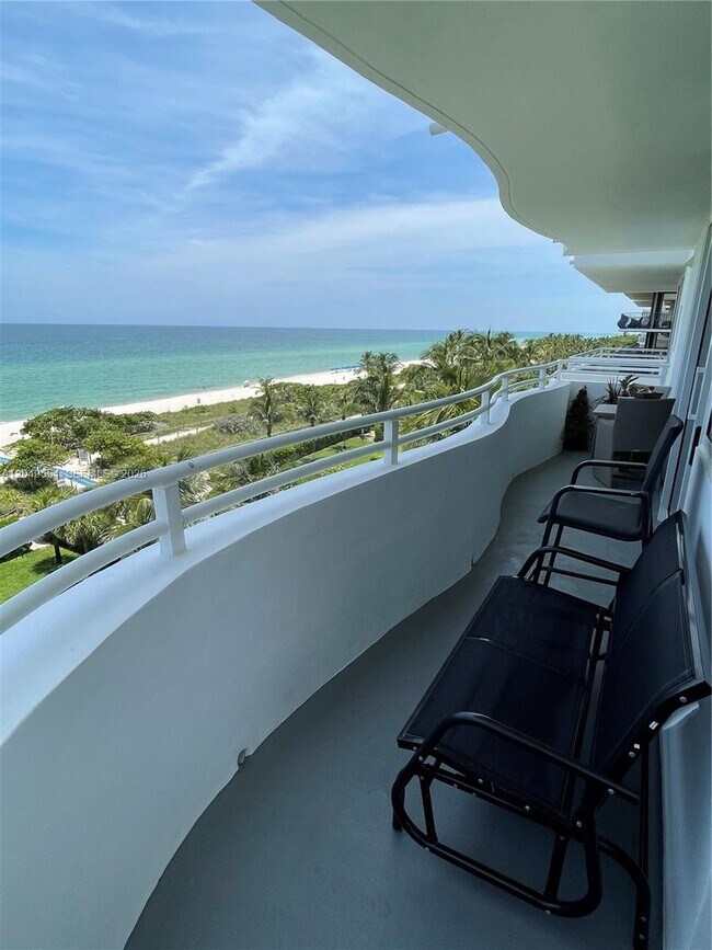 Building Photo - 8911 Collins Ave