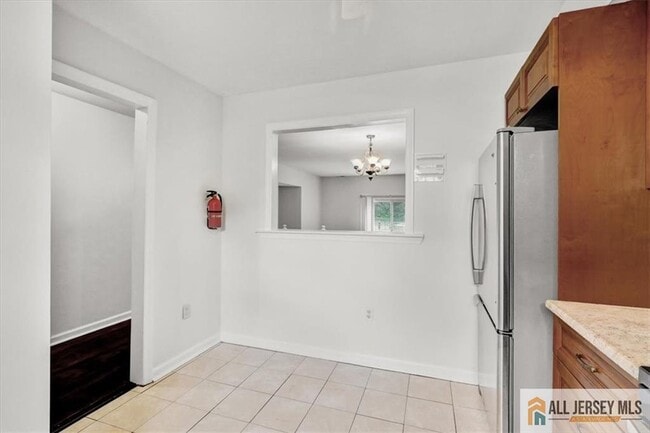 Building Photo - 715 Darlington Dr