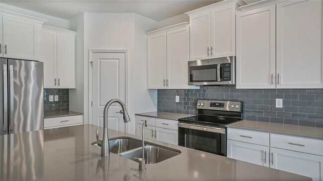 Building Photo - 1741 Sourwood Dr