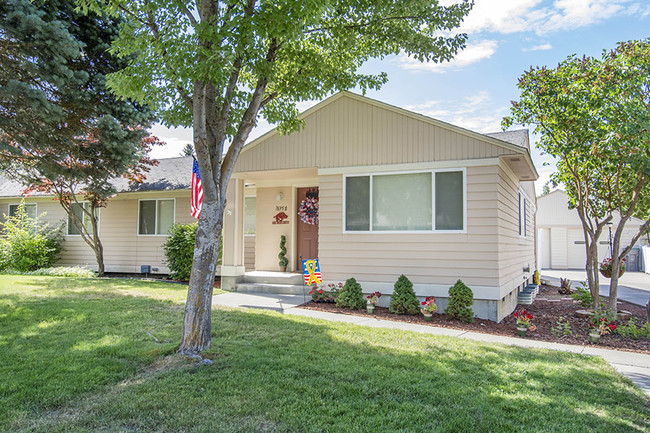 Building Photo - Fairchild AFB Homes