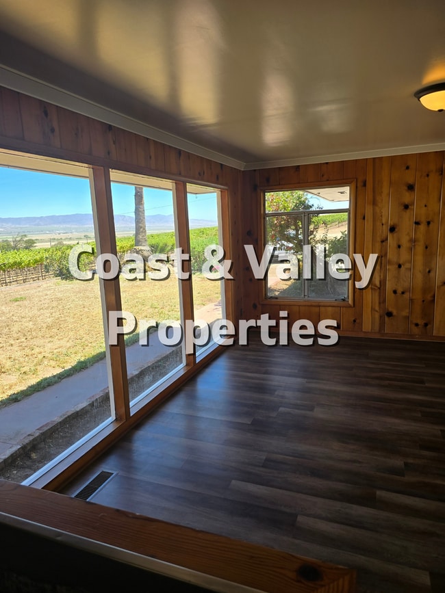 Building Photo - River Road Property for RENT!!!