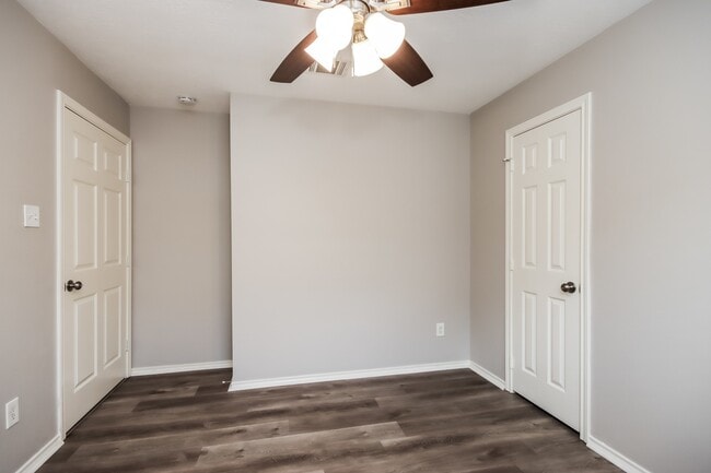 Building Photo - 12414 Shepherds Way