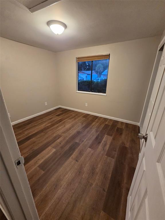 Building Photo - 39611 Meadowood Loop
