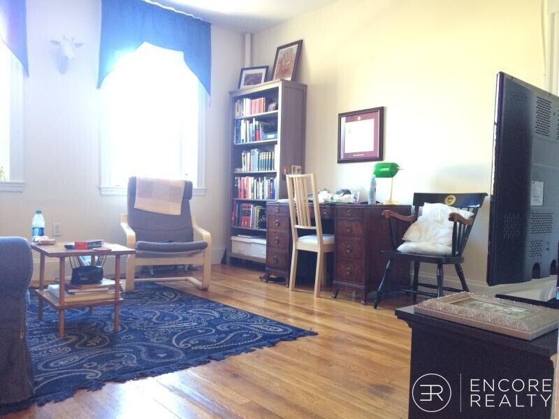 Building Photo - 1616 Massachusetts Ave