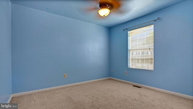 Building Photo - 11011 Coreys Way