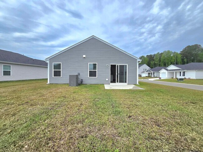 Building Photo - For Rent - Coastal Living Near Sunset Beach!