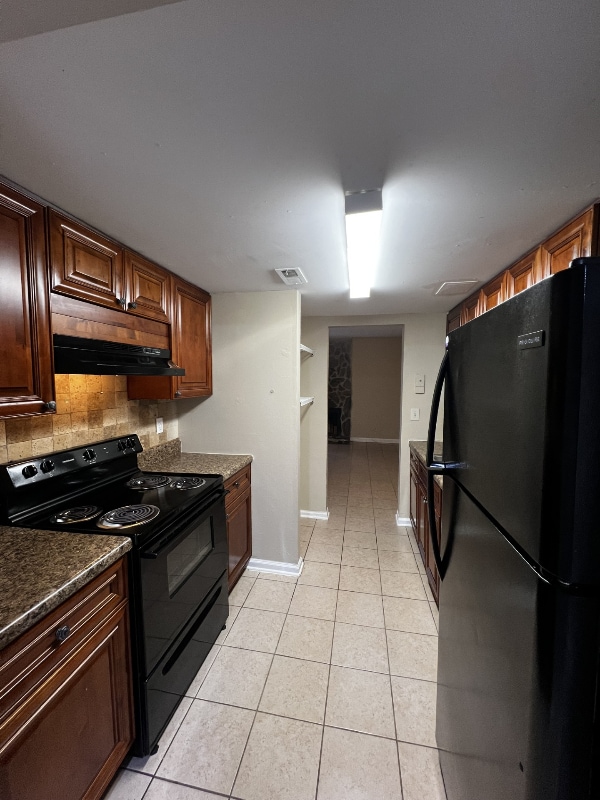 Building Photo - 6429 Baker Ct