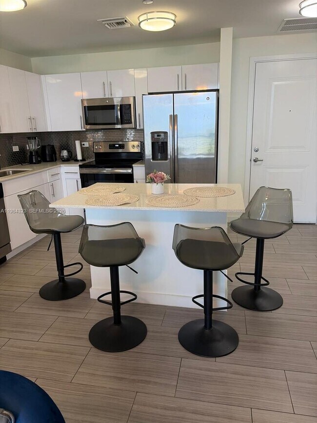 Building Photo - 1776 Polk St