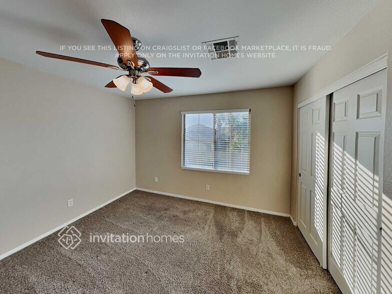 Building Photo - 7394 Longhorn Lodge Ave