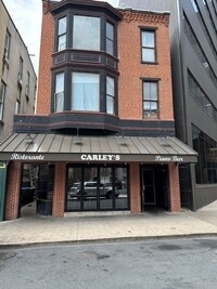 Building Photo - 204 Locust St