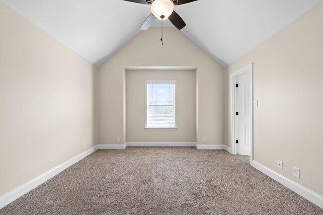 Building Photo - 2976 McManus Cir
