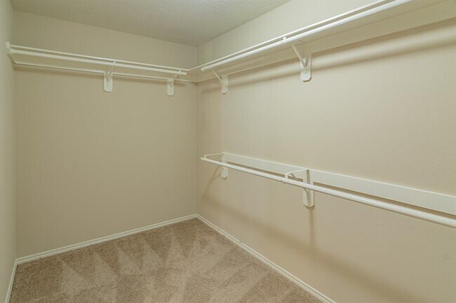Building Photo - 14 S Vesper Bend Cir