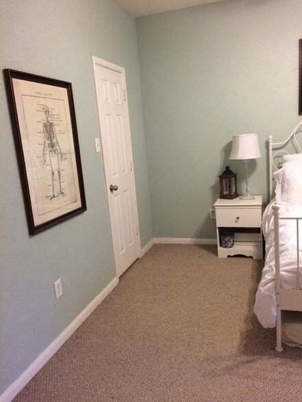 Bedroom/Closet Access - 1330 Old Spanish Trail
