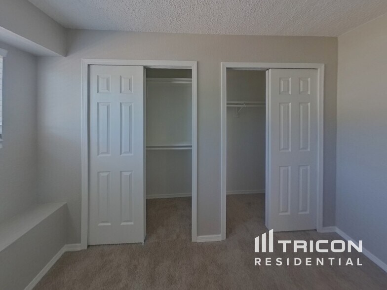 Building Photo - 1584 Canoe Creek Dr N