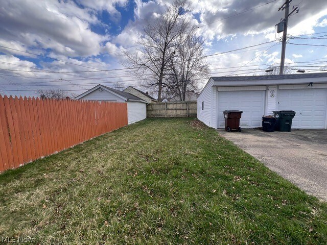 Building Photo - 5603 Allanwood Dr