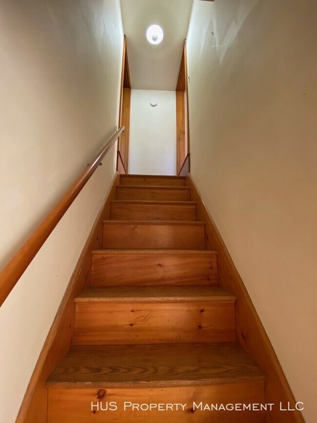 Building Photo - 205 Winter St