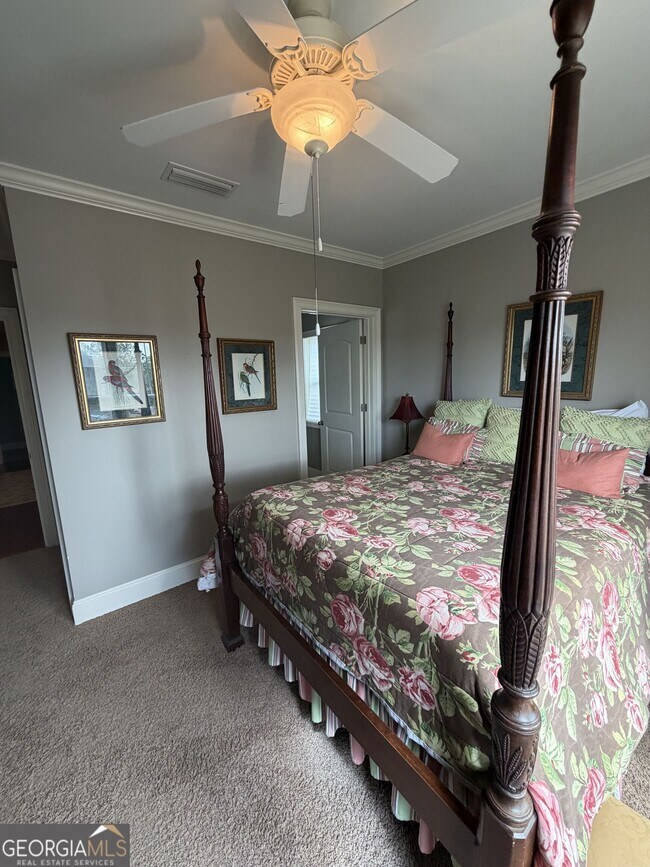 Building Photo - 102 Riverfront Cir