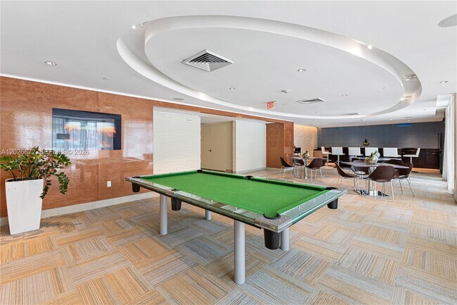 Building Photo - 951 Brickell Ave