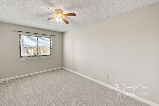 Building Photo - 2770 Richmond Dr