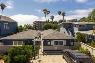 Building Photo - North PB/Bird Rock 1 Br Across the Street from Tourmaline Beach!