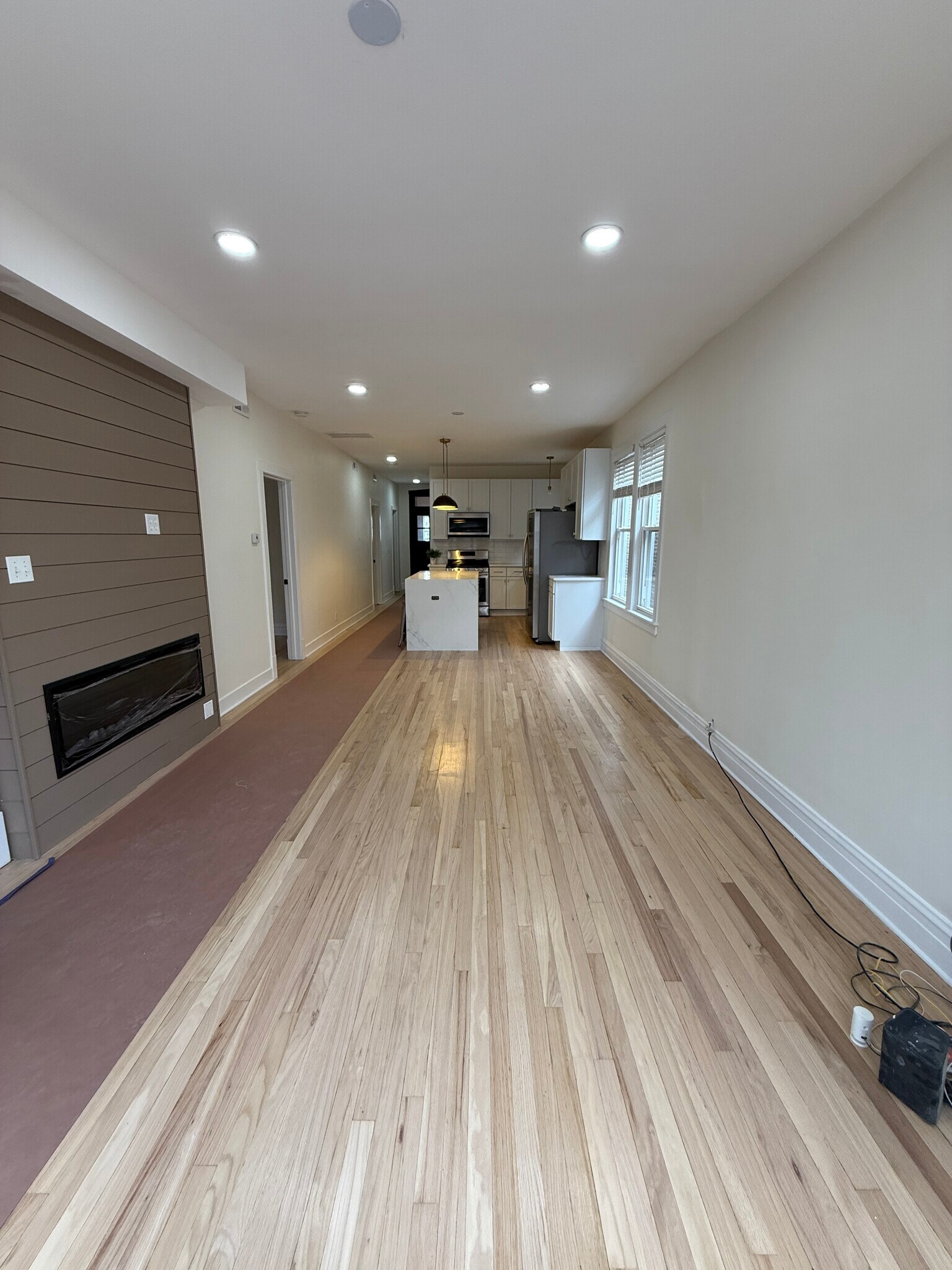 Building Photo - 5232 W Montana St