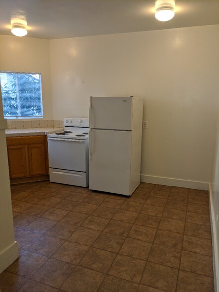 Building Photo - 2526 Ellsworth St