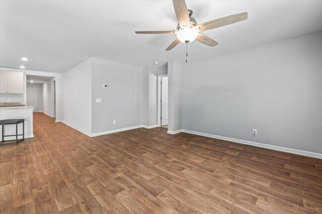 Building Photo - 138 Cotton Bluff Ct