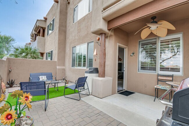 Building Photo - 13847 N Hamilton Dr