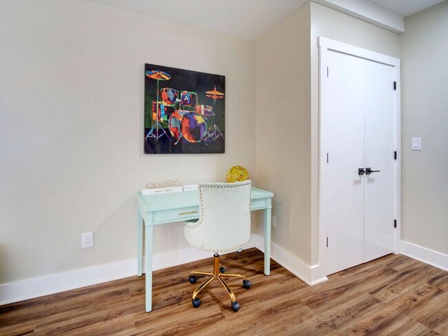 Building Photo - 88 Van Reypen St