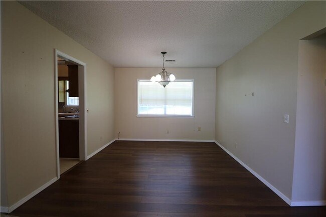 Building Photo - 3675 Mayes Ave