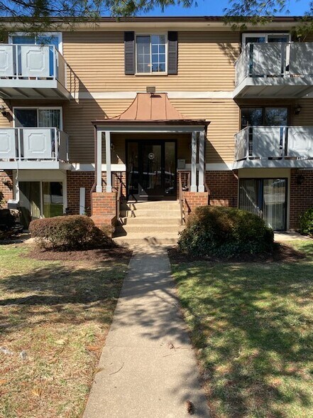 Primary Photo - 4300 Buckman Rd