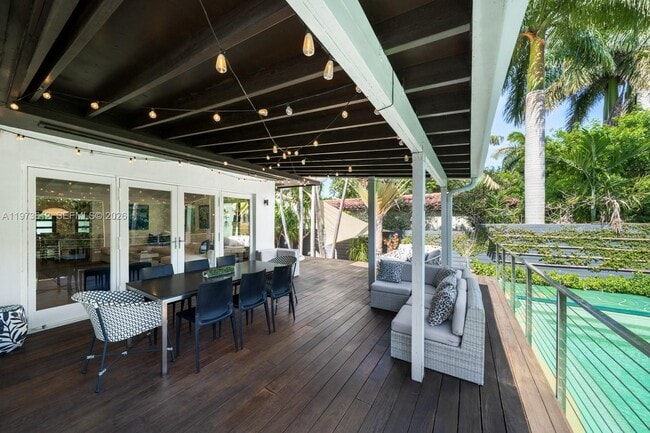 Building Photo - 114 5th Dilido Terrace