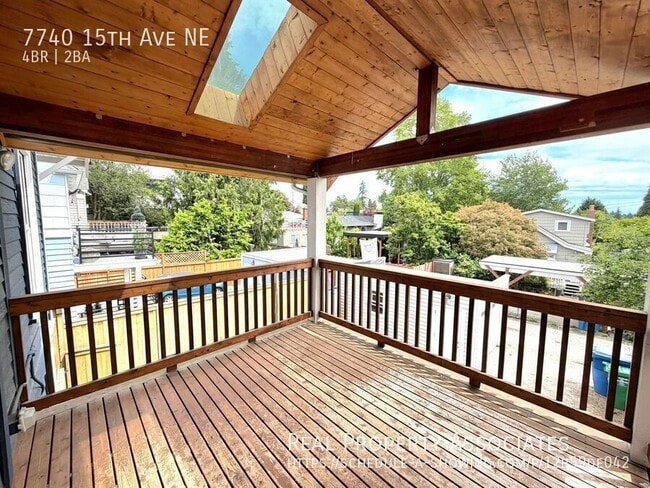 Building Photo - 7740 15th Ave NE