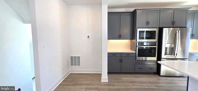 Building Photo - 1726 Blacksmith Wy