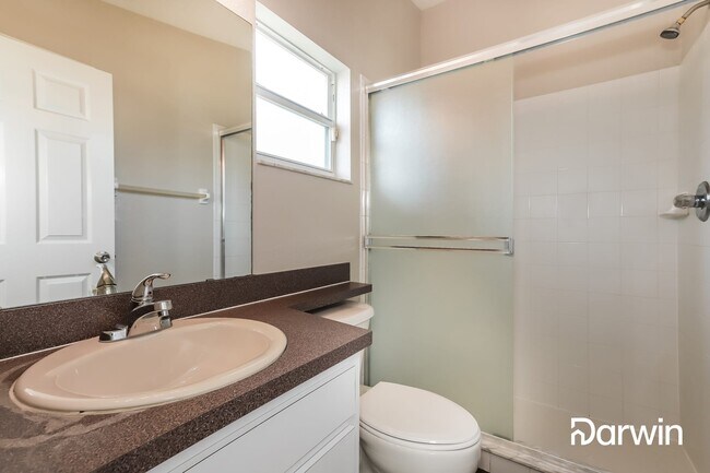 Building Photo - 6244 Highland Rise Dr