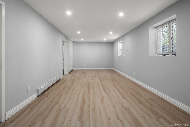 Building Photo - 44 Harrison Ave