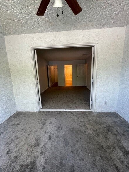 Building Photo - 1406 Santa Margarita St