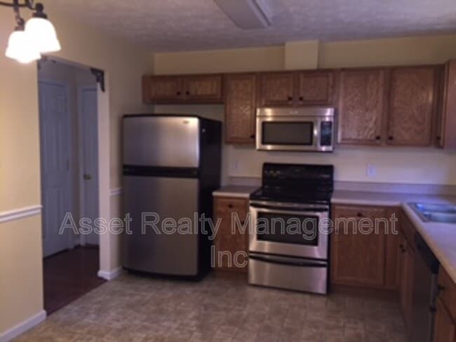 Building Photo - 8212 Tangle Grove Ln