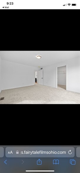 Building Photo - 350 S Ogden Ave