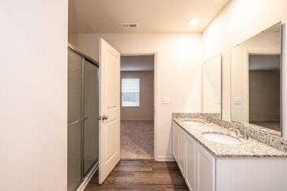 Building Photo - 1913 Tranquility Cir