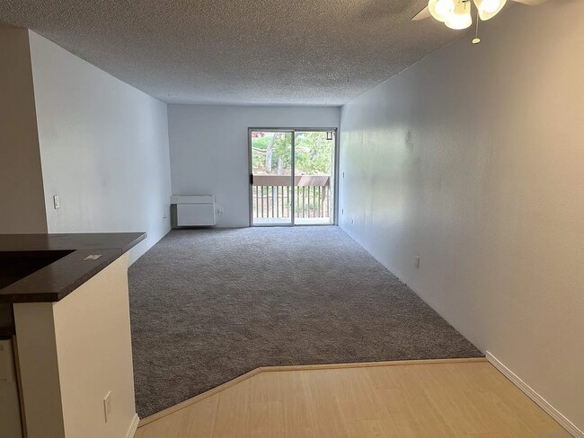 Building Photo - 1 bedroom in the wonderful Mission Verde c...