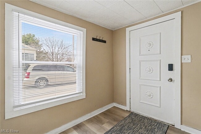 Building Photo - 5425 Ohio St