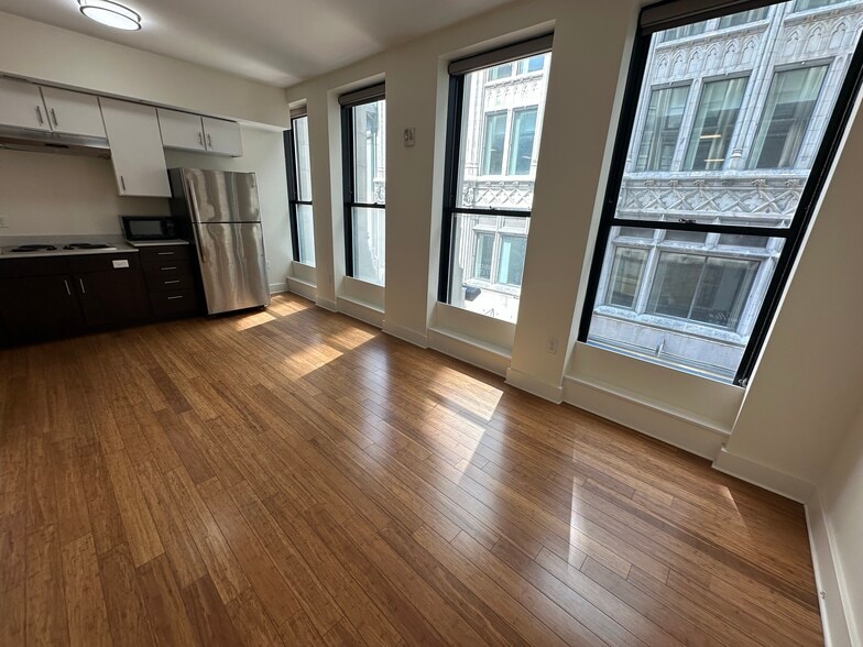 Building Photo - 3 Winter Pl