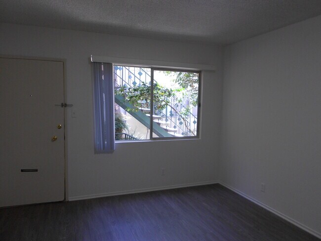 Floorplan - 3721 Midvale Ave