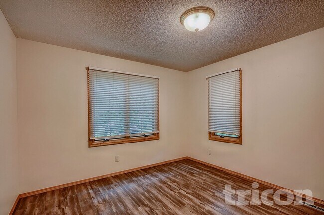 Building Photo - 18829 147th St NW