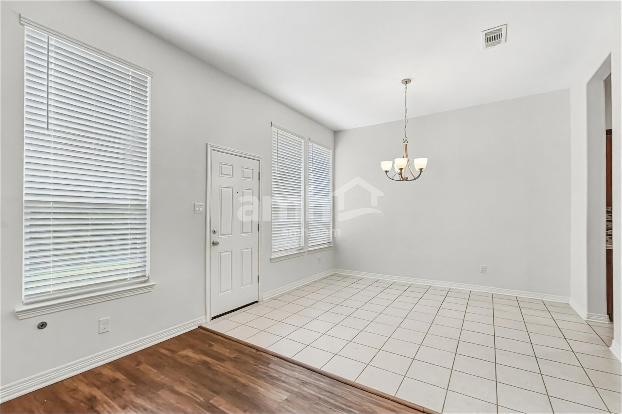 Building Photo - 2204 Perkins Crossing Dr
