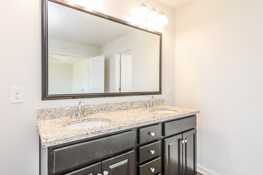 Building Photo - 174 Wahoo Cir