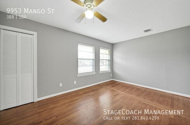 Building Photo - 9953 Mango St